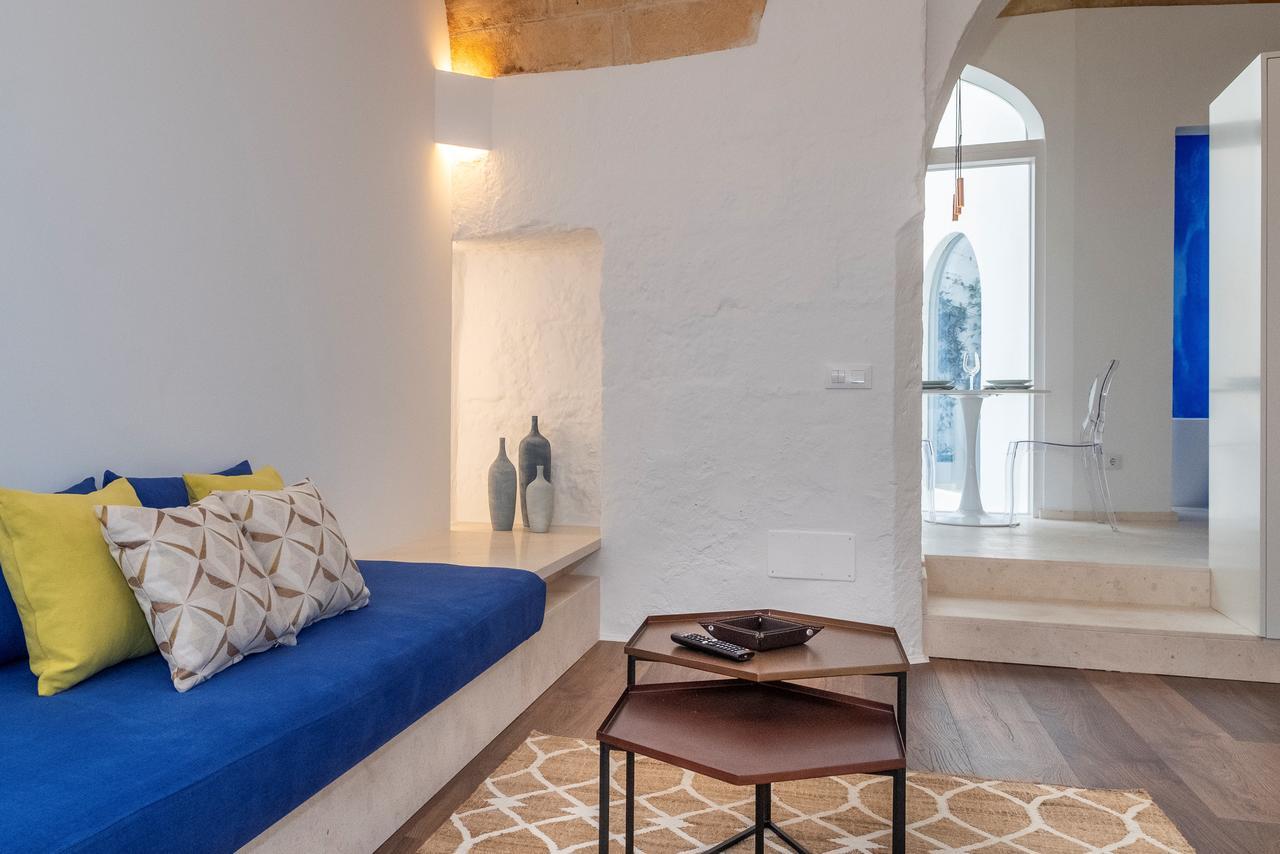 Divina Suites Hotel Boutique - Adults Only Ciutadella  Exterior foto